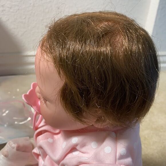 Reborn Style Sleeping Girl Baby Doll - NEW in Box - Picture 5 of 11